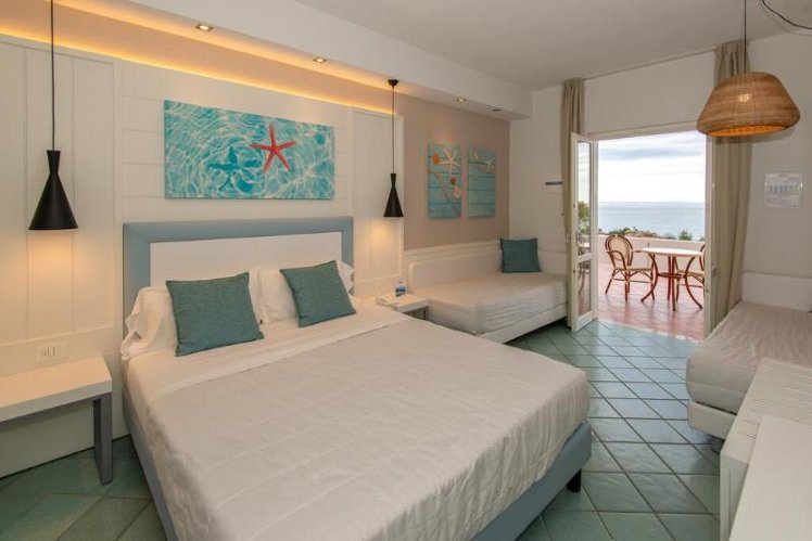 Double or Twin SEA VIEW Room