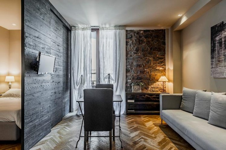 STUDIO WITH BALCONY Room