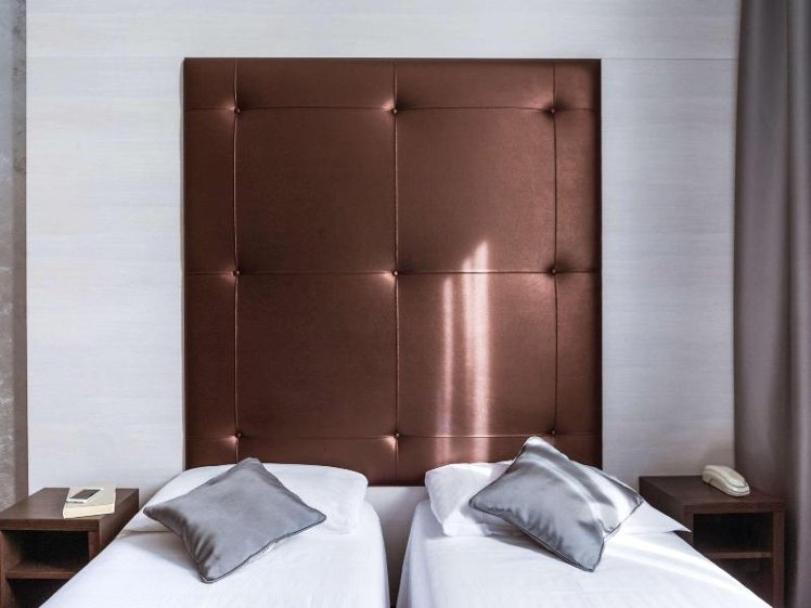 TWIN STANDARD Room