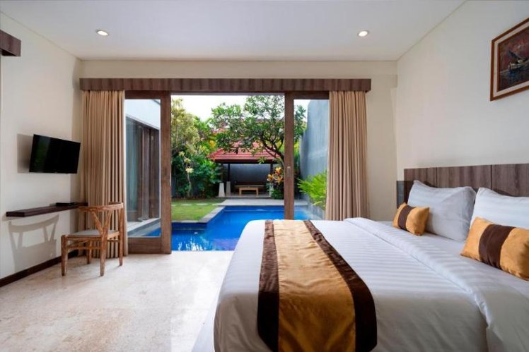 VILLA THREE BEDROOMS Room