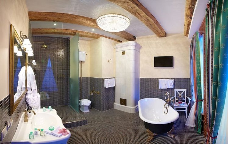 SUITE LUXURY Room
