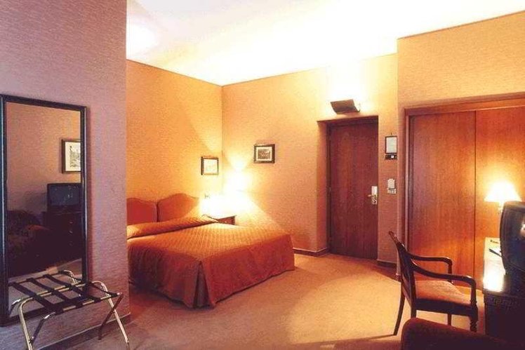 Double or Twin SUPERIOR Room