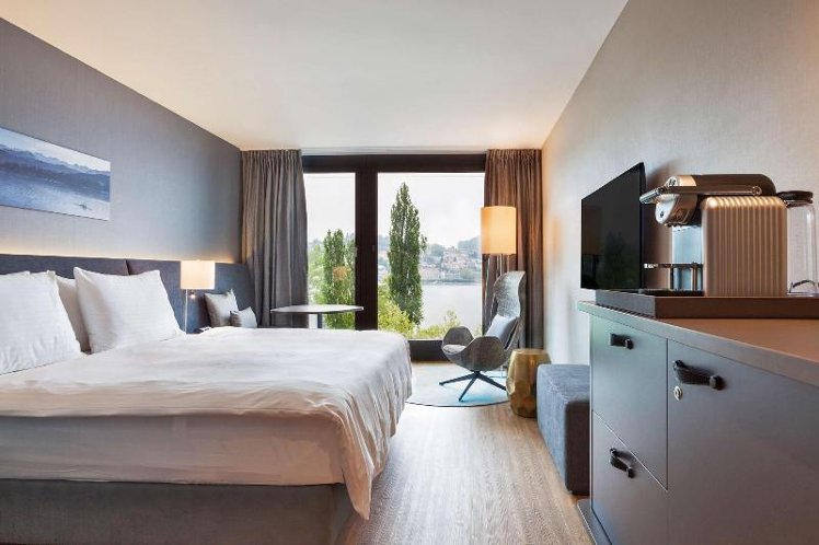 TWIN PREMIUM Room