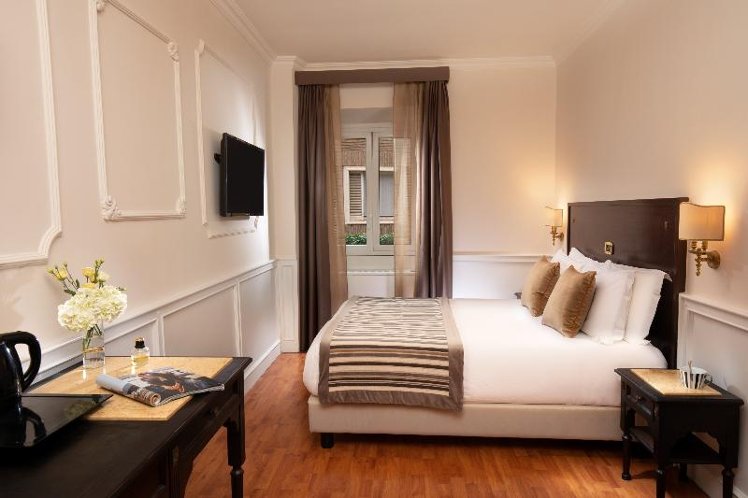 DOUBLE STANDARD Room