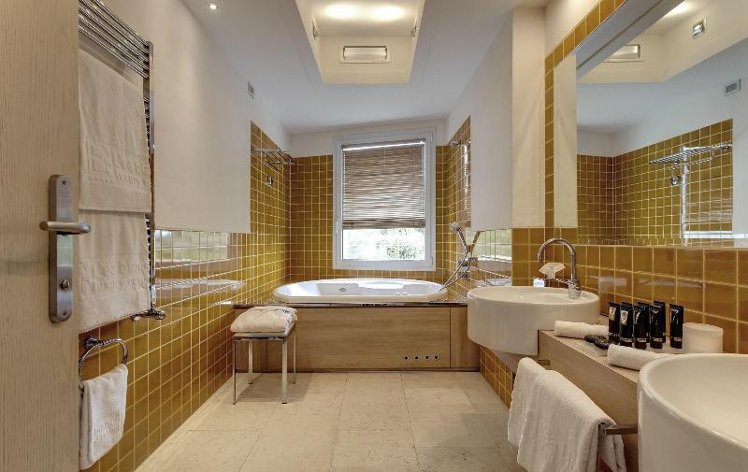 JUNIOR SUITE WITH VIEWS Room