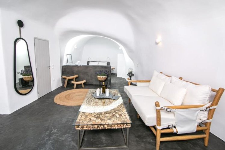 VILLA LUXURY Room