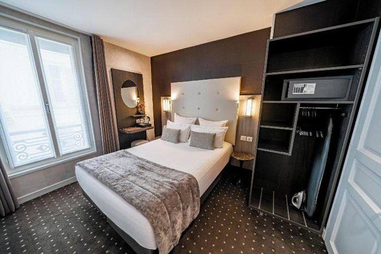 DOUBLE CONNECTING ROOM Room