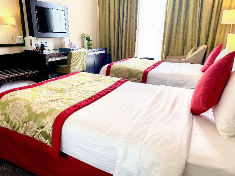 Double or Twin DELUXE Room