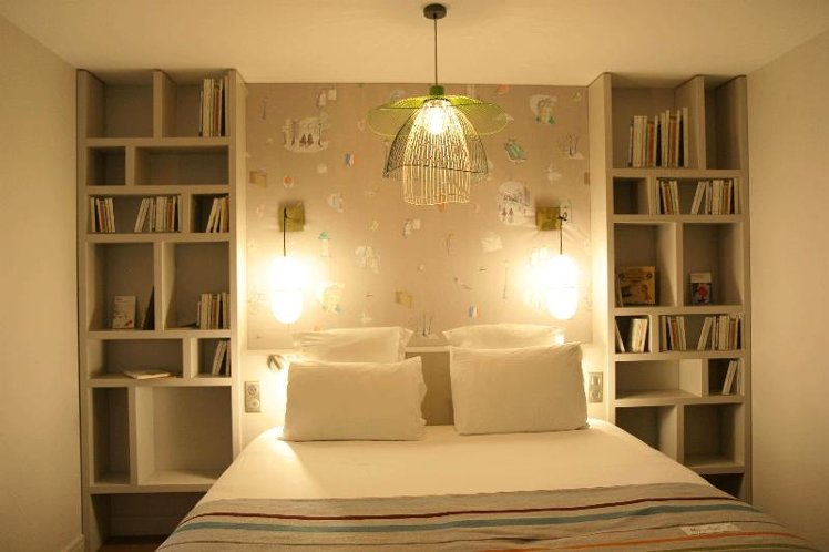APARTMENT KING SIZE BED Room