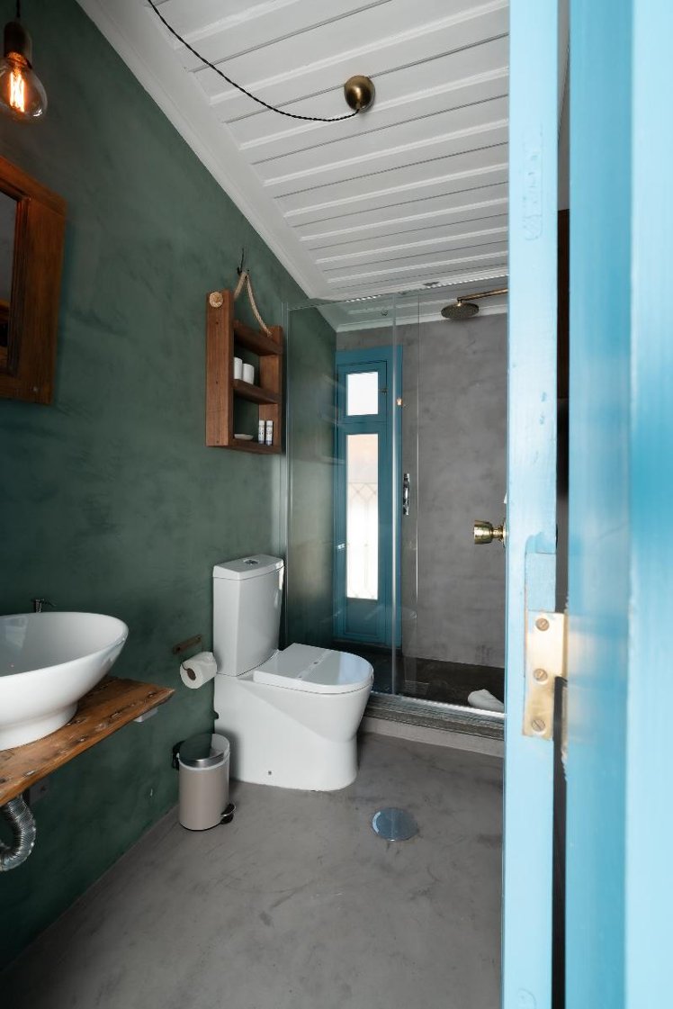 DOUBLE BASIC Room