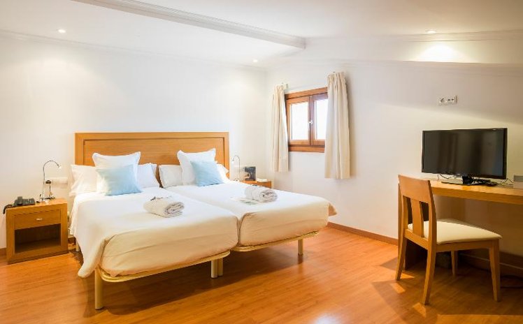 DOUBLE STANDARD Room