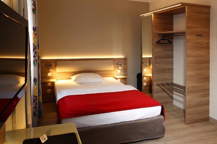 SINGLE BUSINESS Room