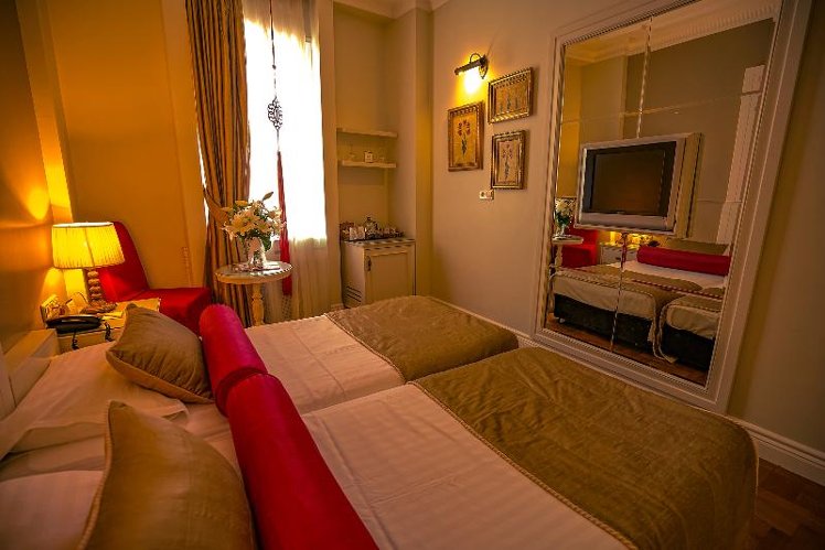 DOUBLE STANDARD Room