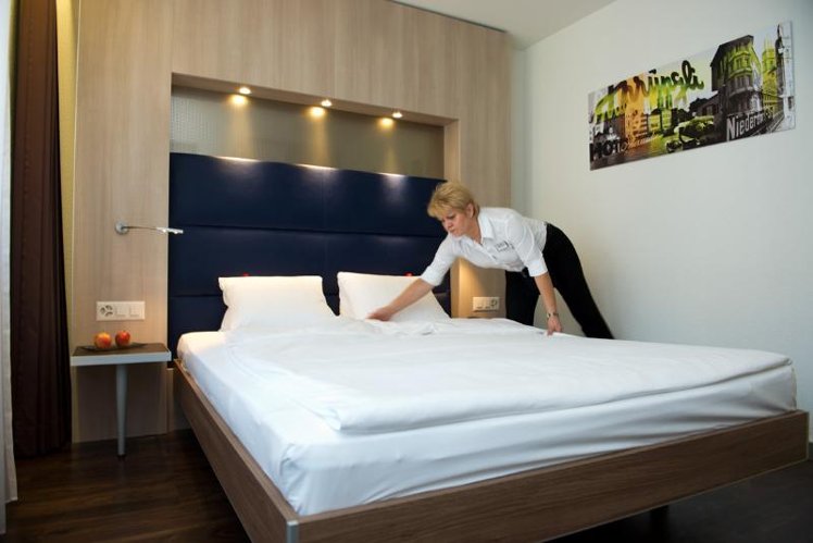 DOUBLE BUSINESS Room