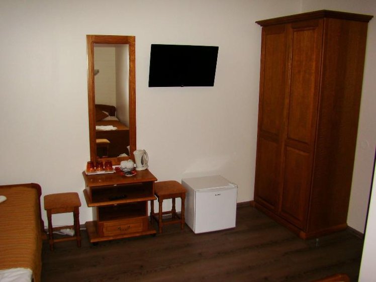 SINGLE STANDARD Room