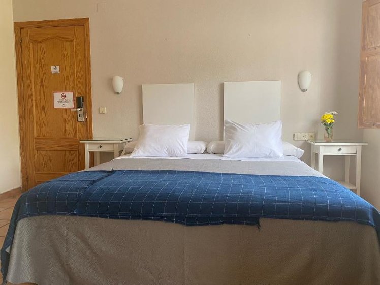 DOUBLE SUPERIOR Room