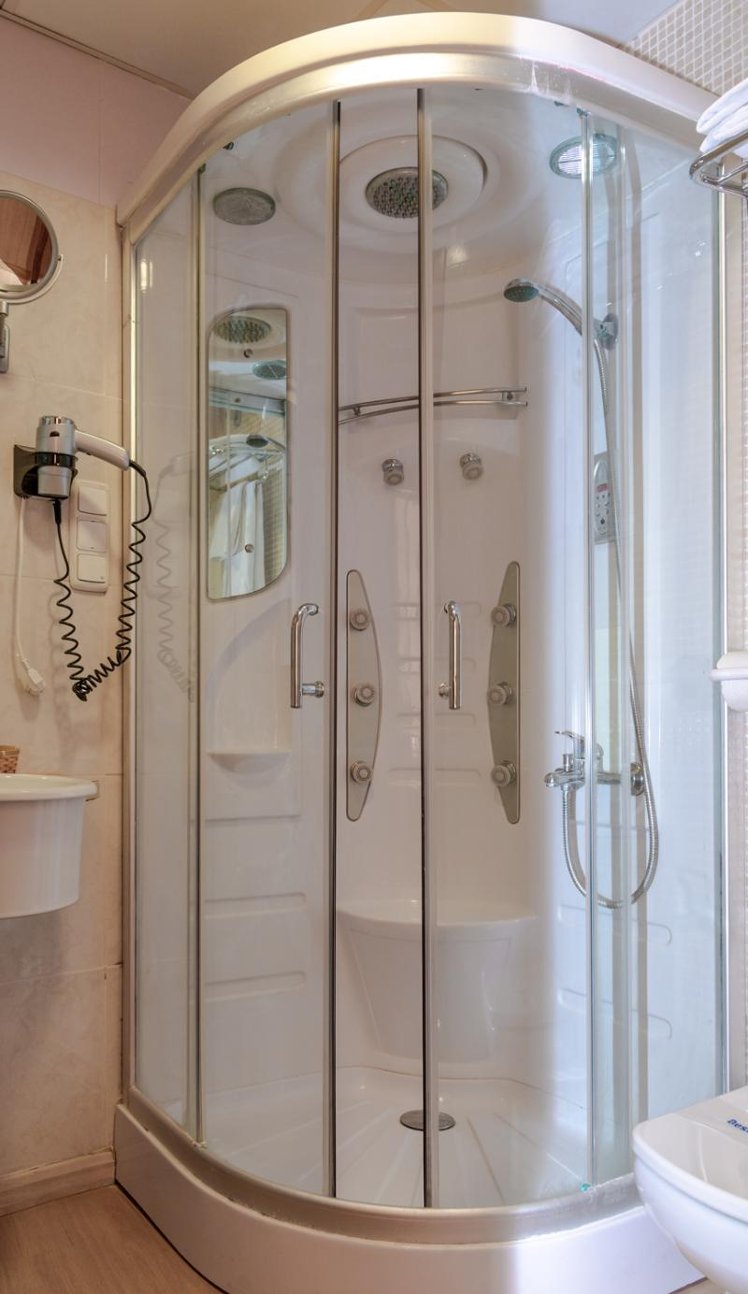 DOUBLE STANDARD Room