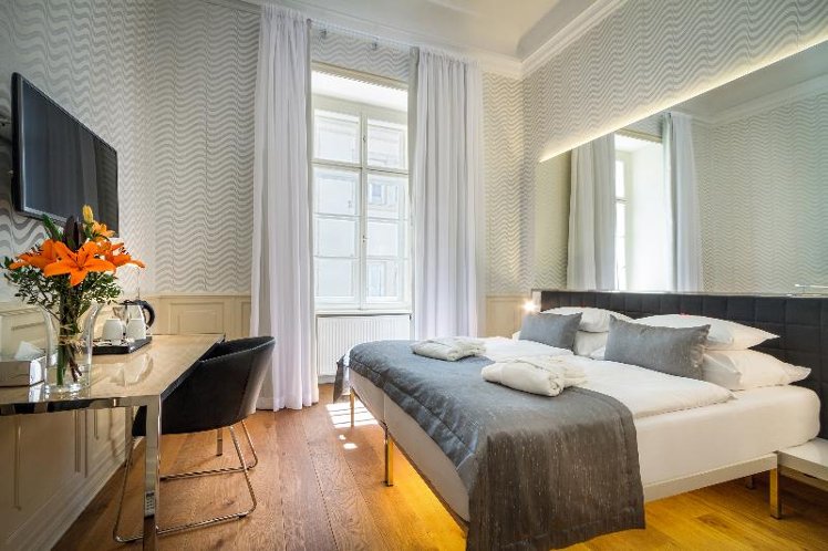 Double or Twin STANDARD Room