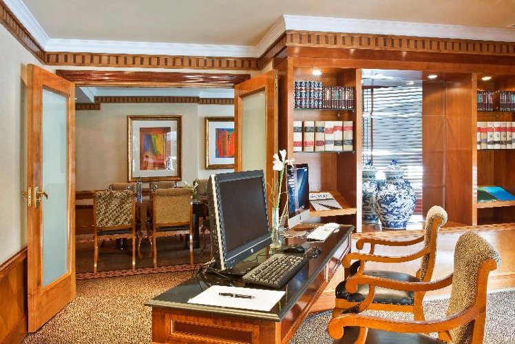 JUNIOR SUITE CLUB Room
