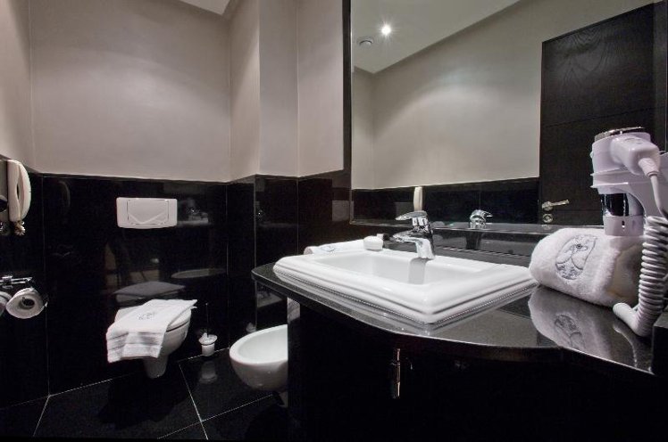 SUITE DELUXE Room