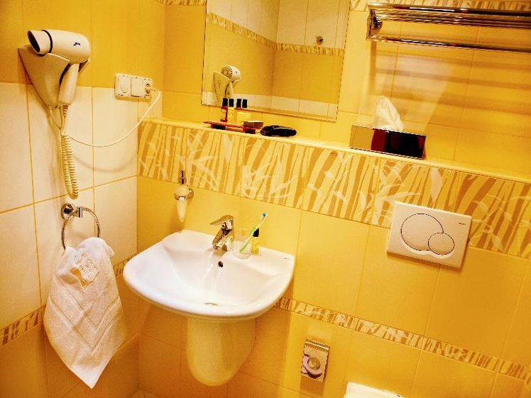TWIN STANDARD Room