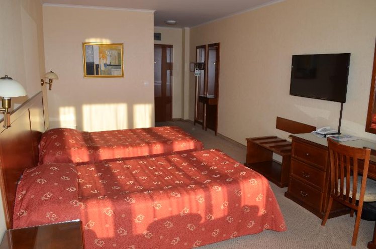 DOUBLE STANDARD Room