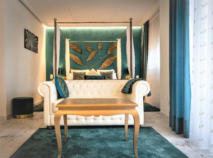 SUITE WITH JACUZZI Room