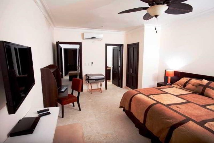 SUITE TWO BEDROOMS Room
