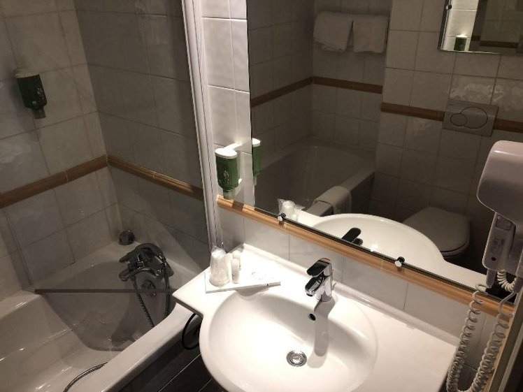TWIN STANDARD Room