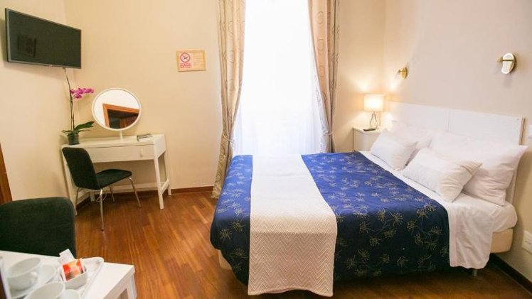 DOUBLE STANDARD Room