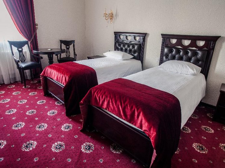 TWIN SUPERIOR Room