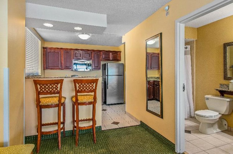 SUITE WITH VIEWS Room