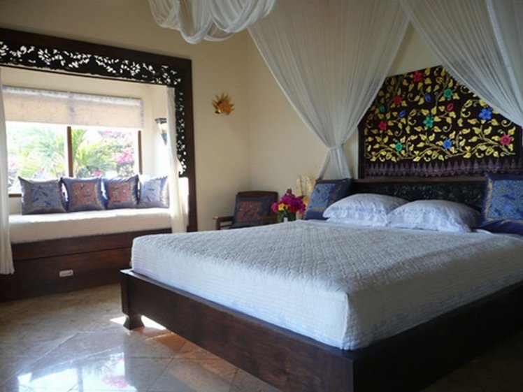 Blue Moon Villas