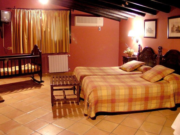 DOUBLE STANDARD Room