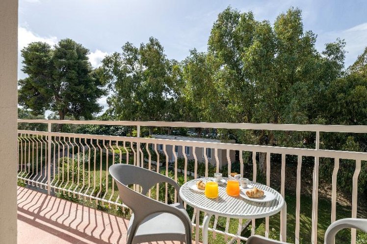 APARTMENT WITH BALCONY Room