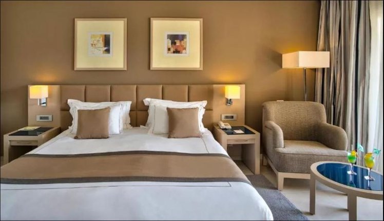 TRIPLE SEA VIEW Room