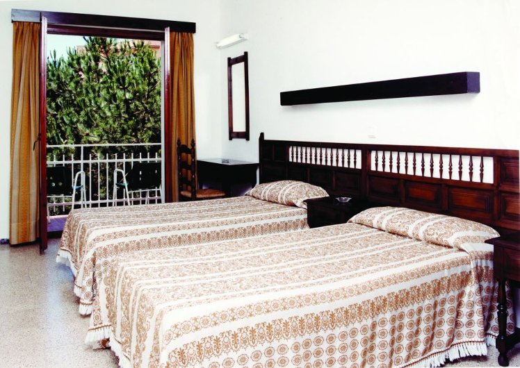Clipper Hotel