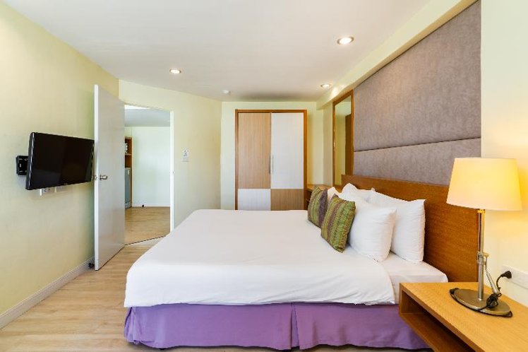 JUNIOR SUITE STANDARD Room
