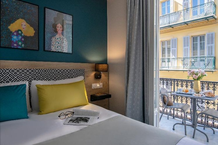 Bristol Hotel