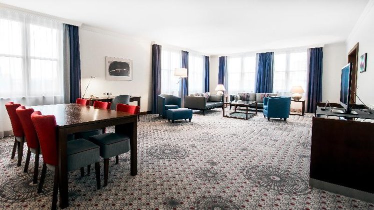 SUITE EXECUTIVE Room