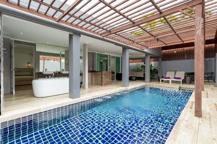 SUITE WITH PRIVATE POOL Room