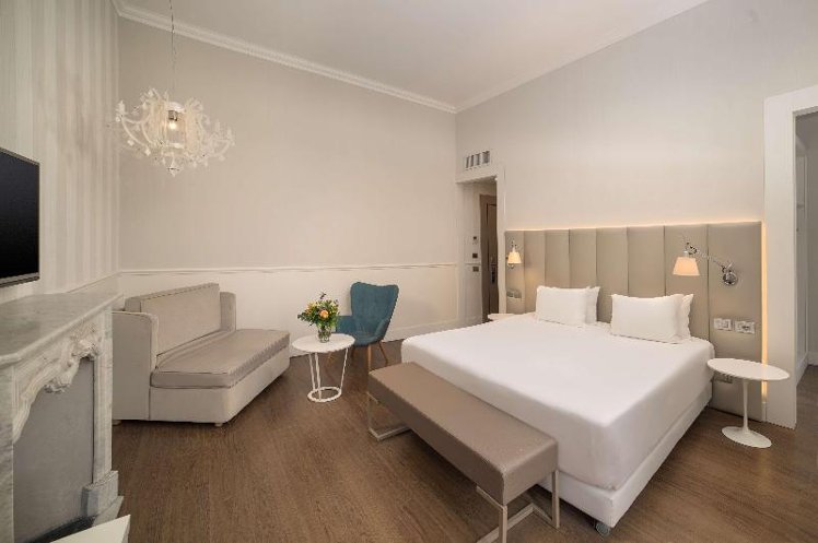 DOUBLE SINGLE USE SUPERIOR Room