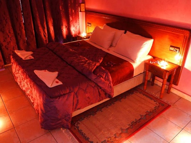 SINGLE STANDARD Room