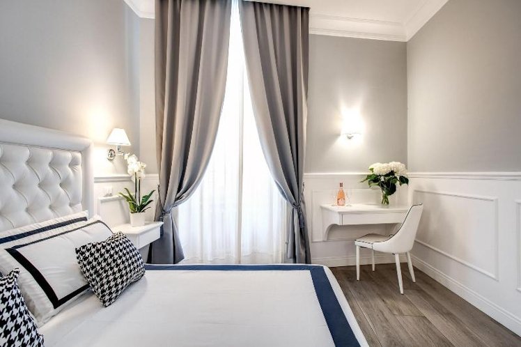SUITE CITY VIEW KING BED Room