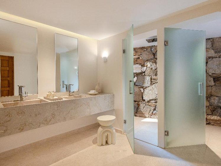 VILLA WITH PRIVATE POOL Room