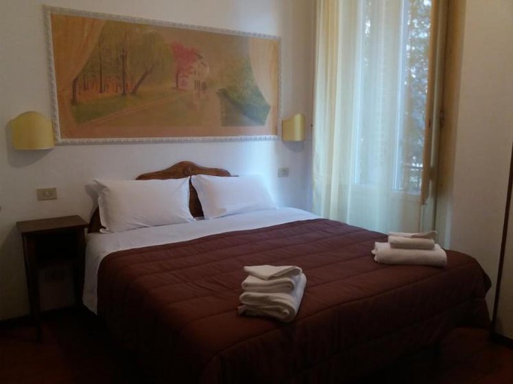 Double or Twin STANDARD Room