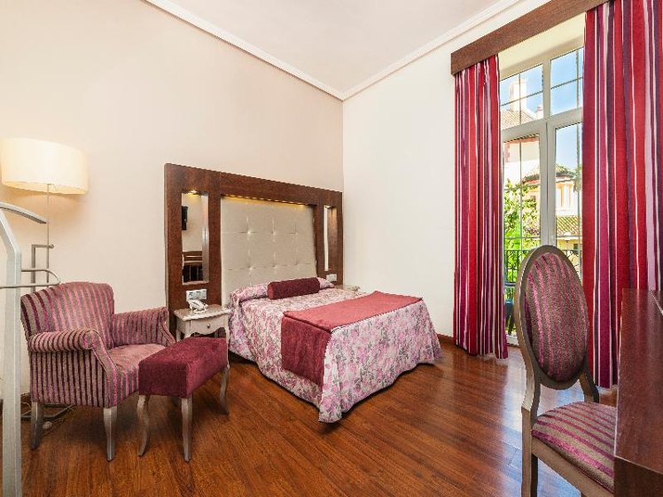 Double or Twin EXECUTIVE Room