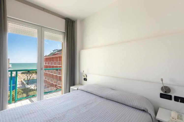 DOUBLE DELUXE Room