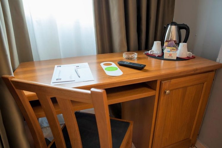DOUBLE SINGLE USE STANDARD Room