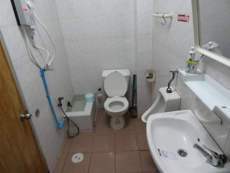 Khaosan River Inn Hostel